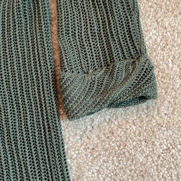 Olive green cardigan - Picture 3 of 5